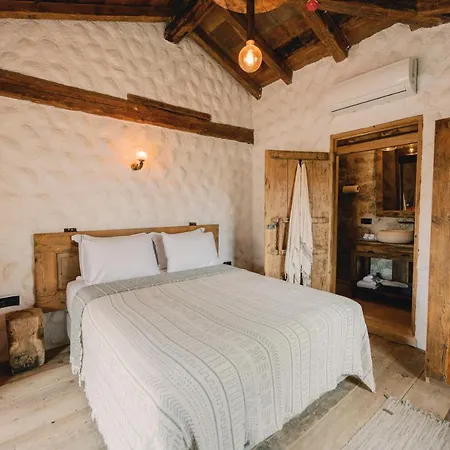 Hotel Suare Adults Only
